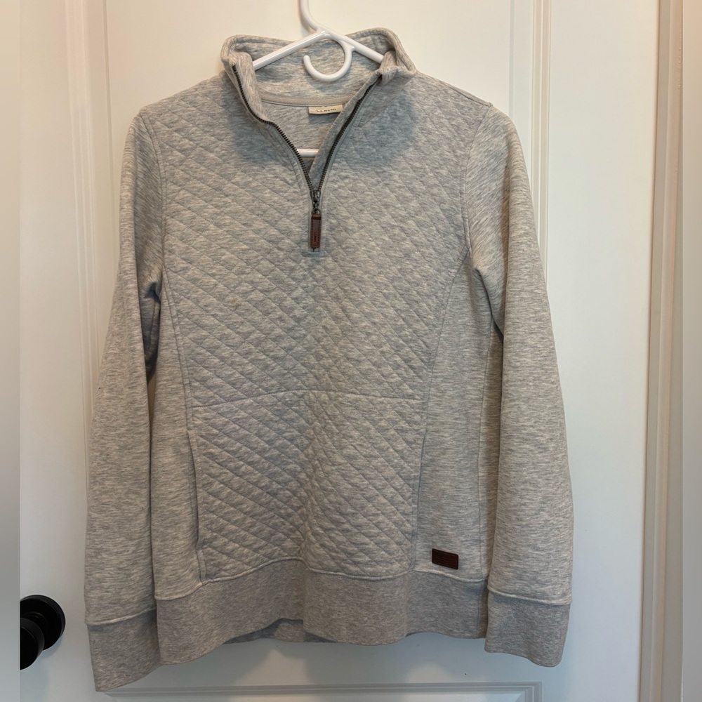 L.L. Bean Gray Women’s Quilted Quarter zip Pullover